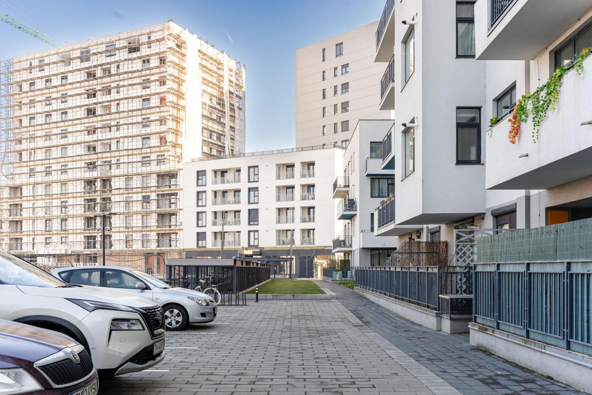 Modern Apollus Avenue - By Openhouse Apartments ティミショアラ エクステリア 写真