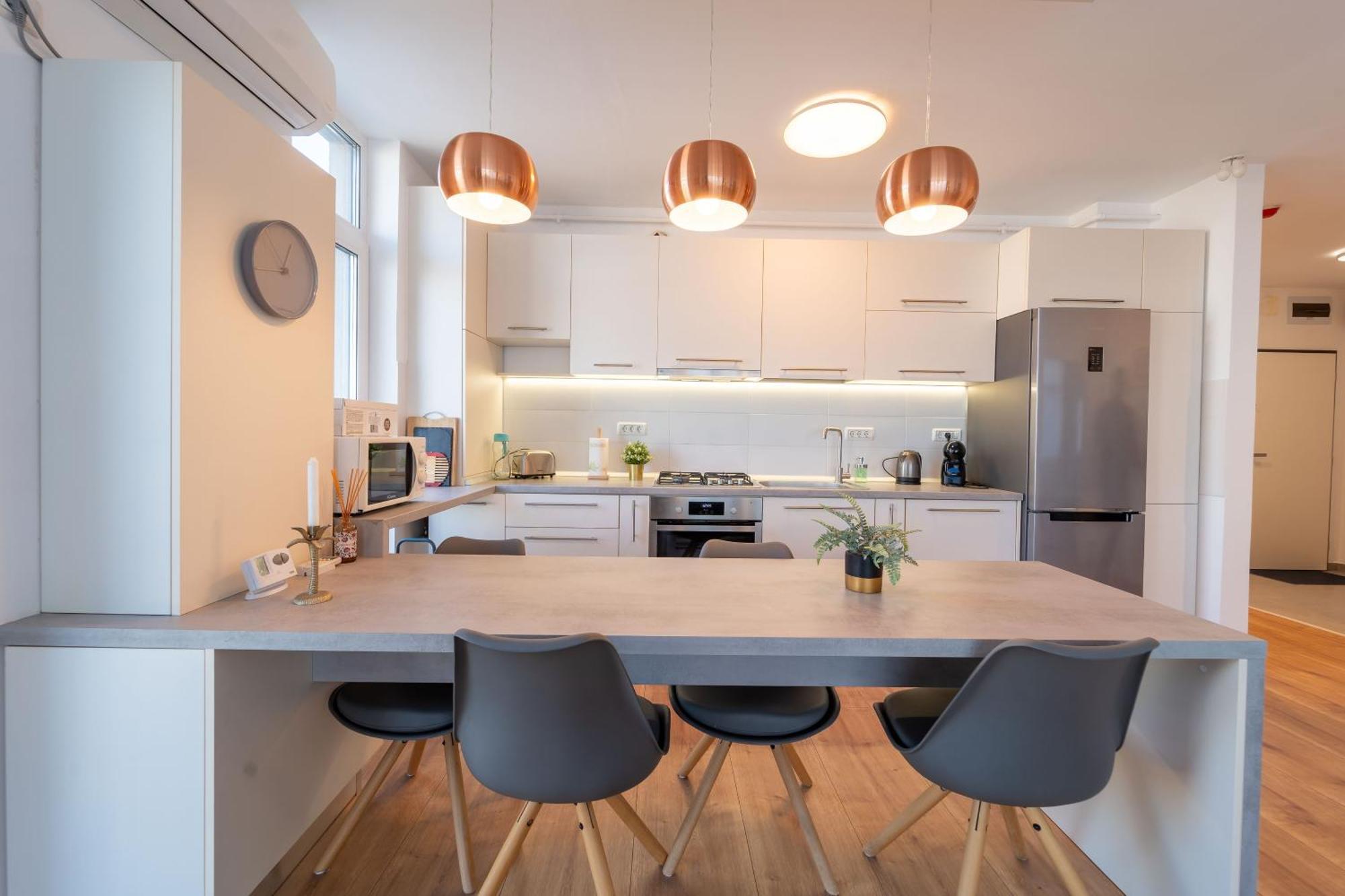 Modern Apollus Avenue - By Openhouse Apartments ティミショアラ エクステリア 写真